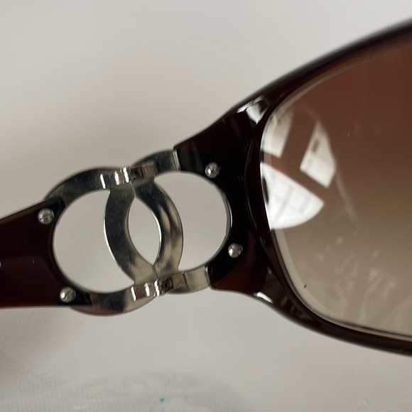 Authentic Sunglasses Chanel Large CC Silver Logo . - Picture 6 of 15